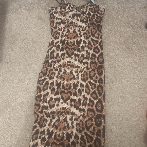Belle Leopard Print Dress - Picture 3 of 4